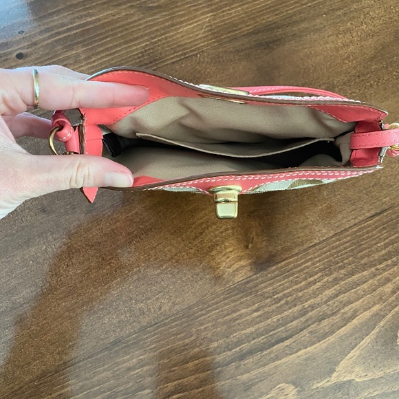 Small Coach Purse - Picture 3 of 3